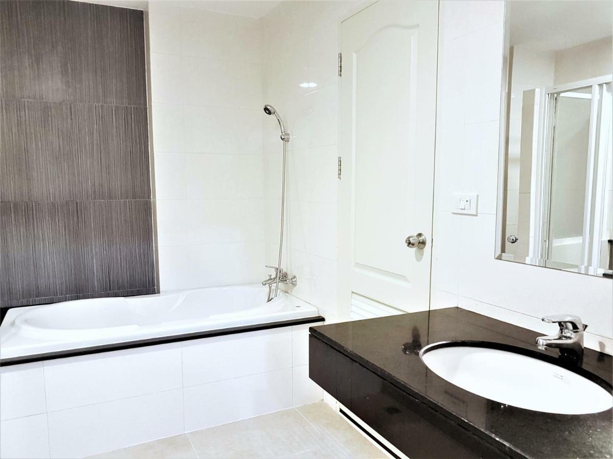 Phuket Villa Patong Beach By Phr מראה חיצוני תמונה